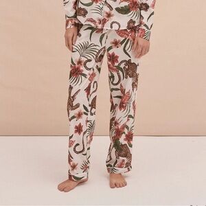 Desmond & Dempsey Long Pyjama Pants in Soleia Leopard Cream Sz XS